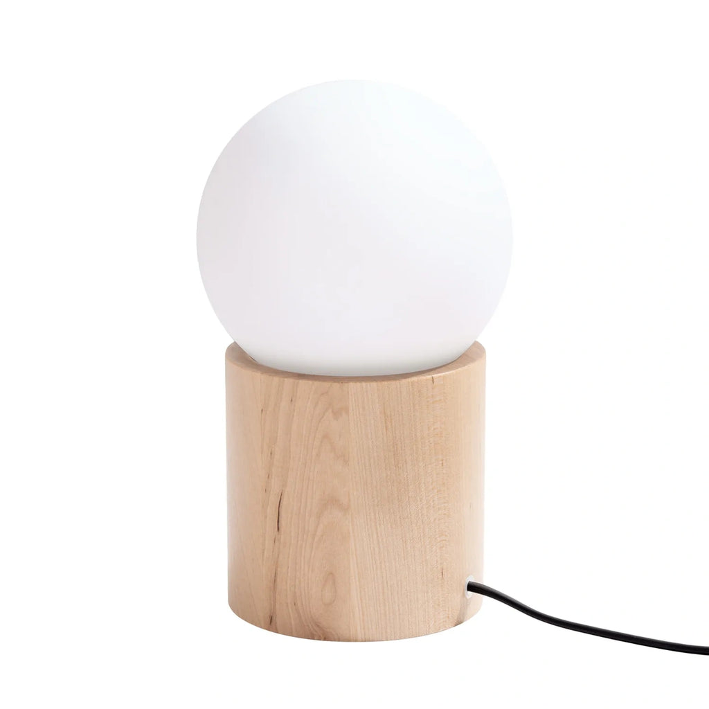 BOOMO — lampka stołowa, naturalne drewno — zdjęcie produktu